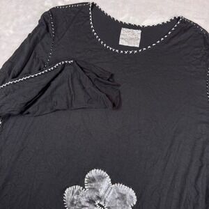 Made on Grand Women's Long Sleeve Shirt Size M Black Contrast Stitching Minimal